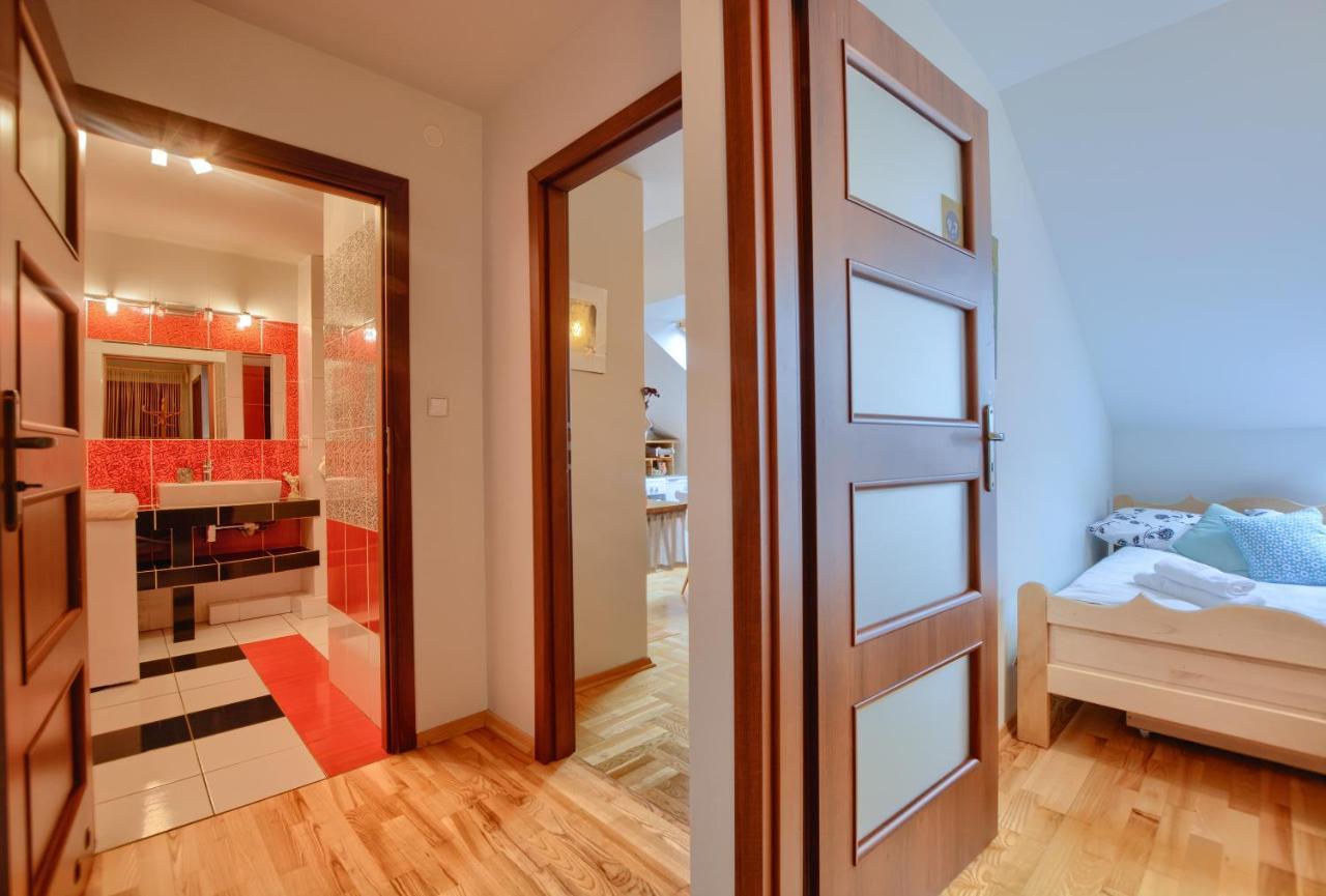 Apartamenty Bieszczadzki Aniol Ustrzyki Dolne Exterior photo