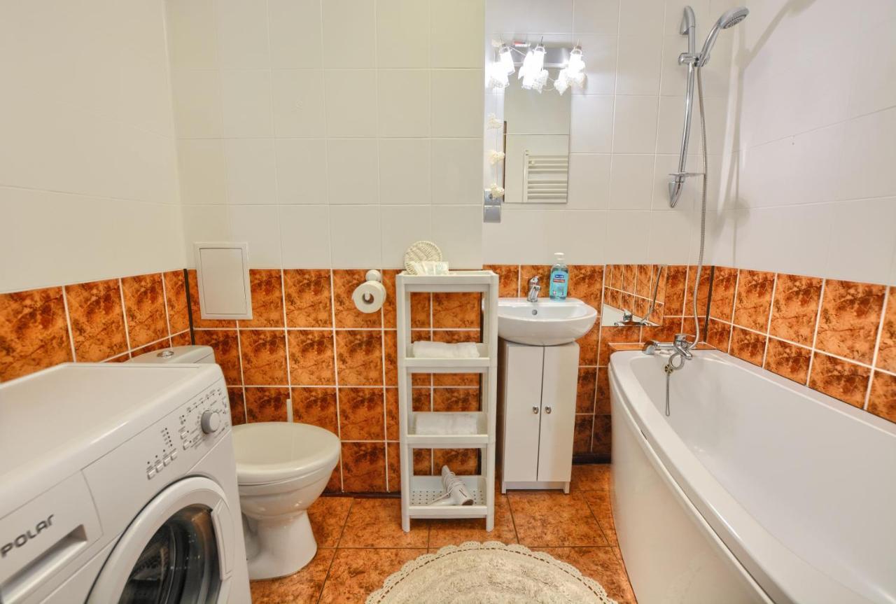 Apartamenty Bieszczadzki Aniol Ustrzyki Dolne Exterior photo