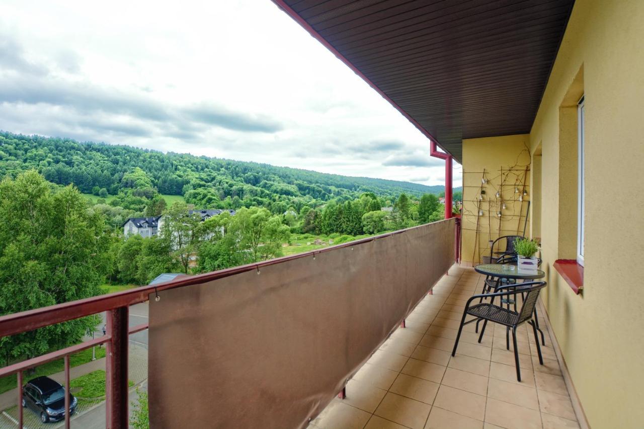 Apartamenty Bieszczadzki Aniol Ustrzyki Dolne Exterior photo